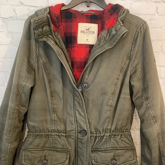 Hollister Olive Green with Buffalo plaid lining warm weather Parker Coat Jacket - Picture 3 of 9